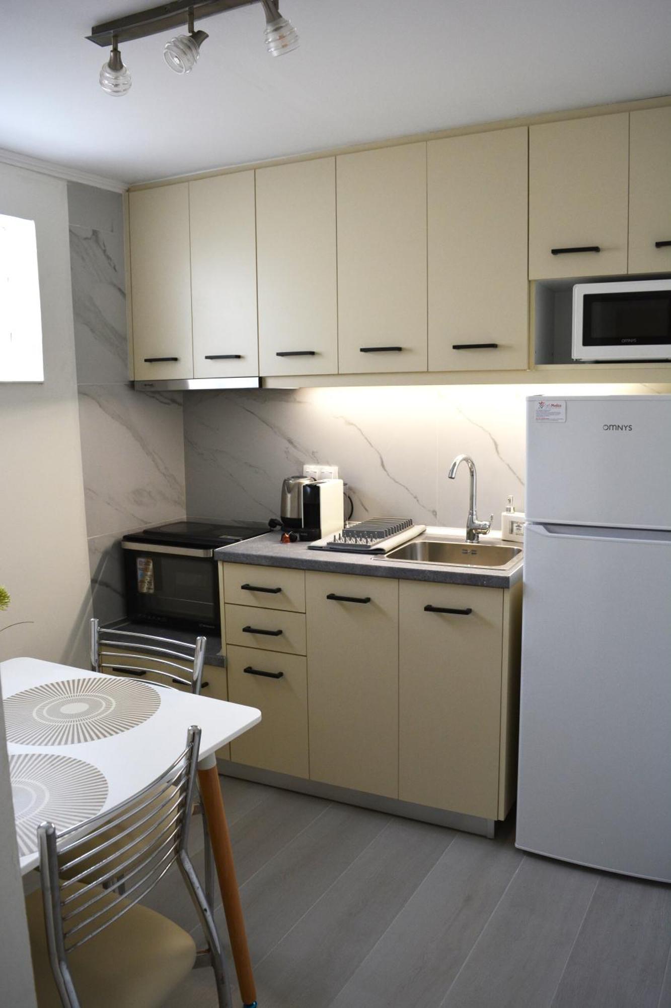 Helia 2 Apartment *